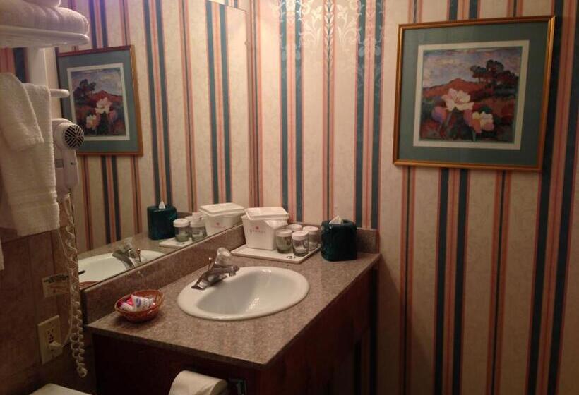 デラックスルーム, Ramada By Wyndham Fresno North