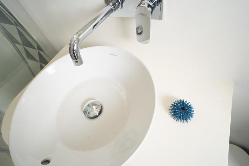 带大床的豪华间, Ramada By Wyndham Tucson Airport