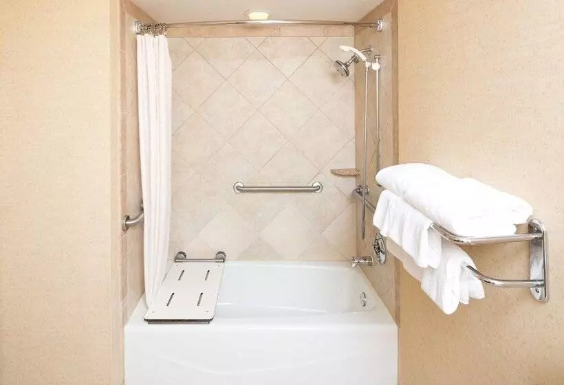 اتاق استاندارد با 2 تخت دوبل, Red Lion Hotel Boise Downtowner