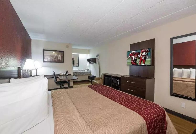 キングサイズベッドのスーペリアルーム, Red Roof Inn Columbus East  Reynoldsburg