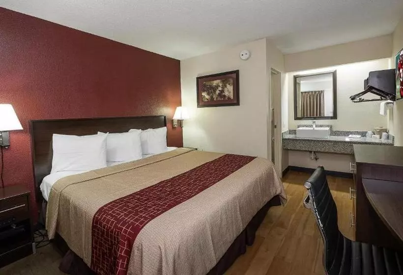 キングサイズベッドのデラックスルーム, Red Roof Inn Columbus East  Reynoldsburg