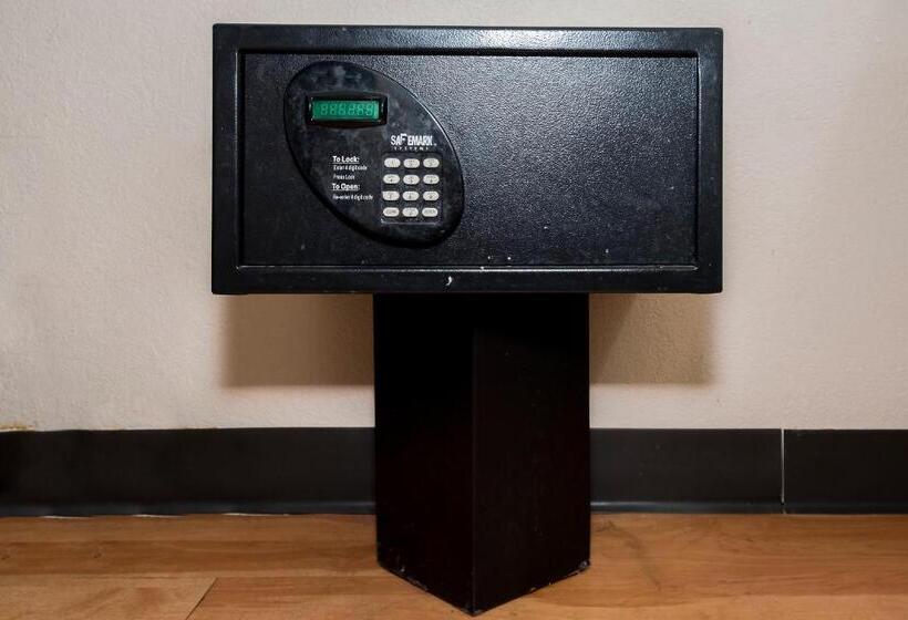 Номер Deluxe Адаптированный для Инвалидов, Red Roof Inn Columbus East  Reynoldsburg