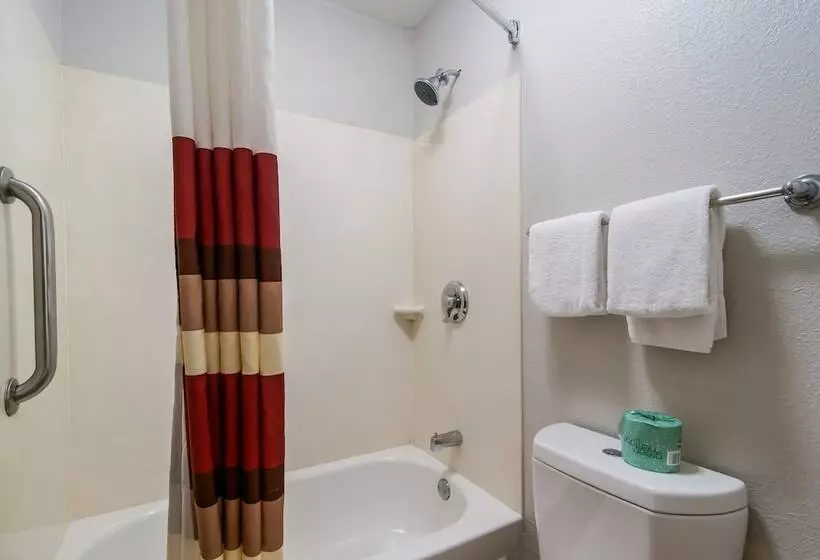 ２ダブルベッドのスタンダードルーム, Red Roof Inn Durham  Duke Univ Medical Center