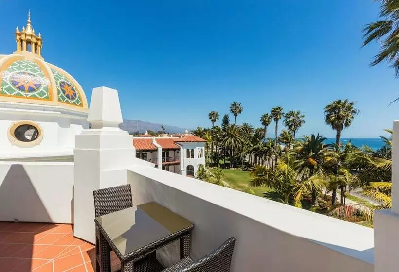 سوئیت پنت هاوس, Santa Barbara Inn