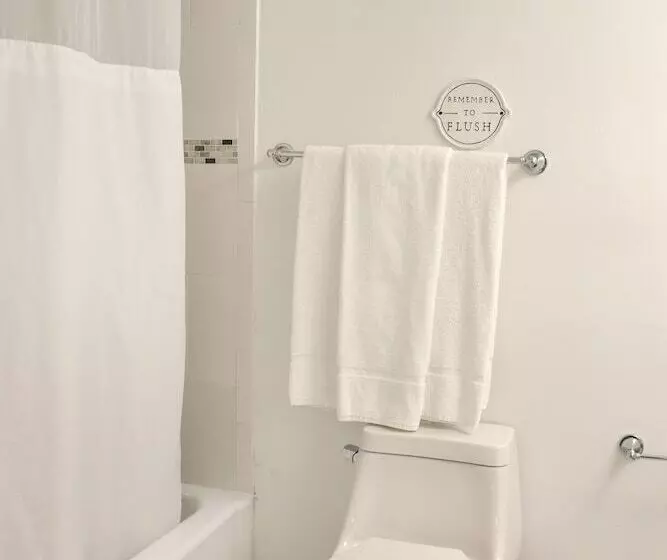 سوئیت پریمیوم 3 خوابه, Seacoast Suites On Miami Beach