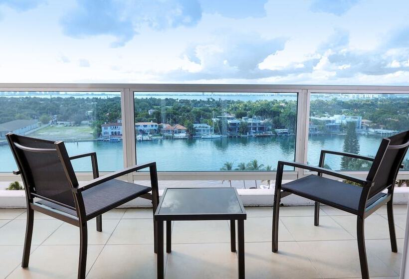 プレミアムスイート３ベッドルーム, Seacoast Suites On Miami Beach