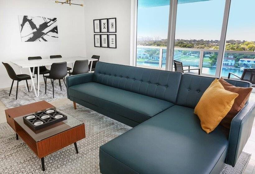 三卧高级套房, Seacoast Suites On Miami Beach