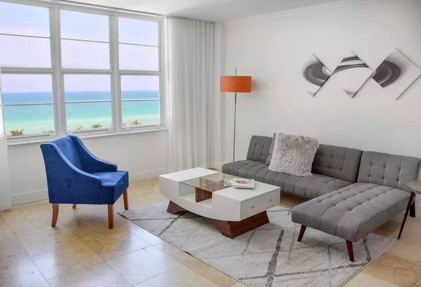 Deluxe Suite Sea View, Seacoast Suites On Miami Beach