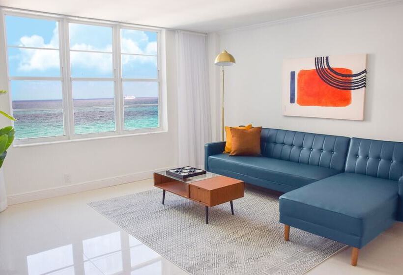 带海景的复工套房, Seacoast Suites On Miami Beach