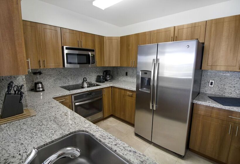 プレミアムスイート３ベッドルーム, Seacoast Suites On Miami Beach