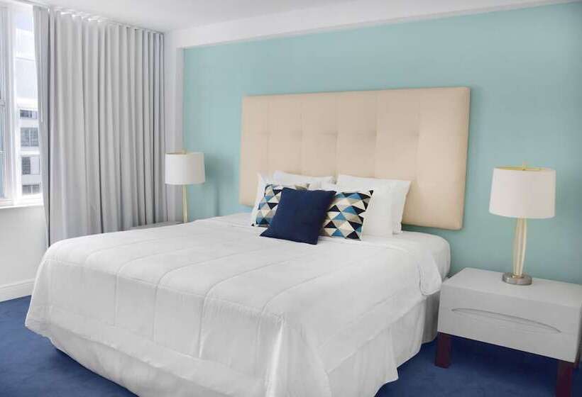 三卧高级套房, Seacoast Suites On Miami Beach