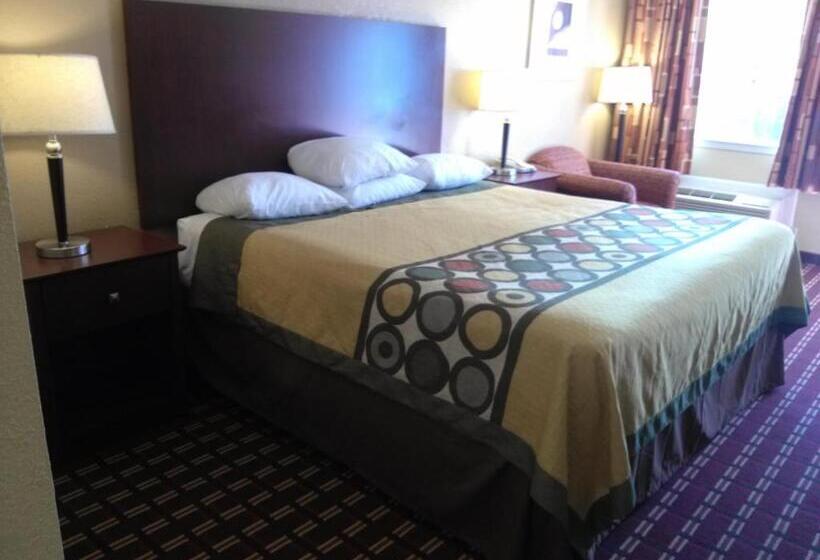 חדר סטנדרט, מיטת קינג, מותאם לאדם עם מוגבלויות, Super 8 By Wyndham Kerrville Tx