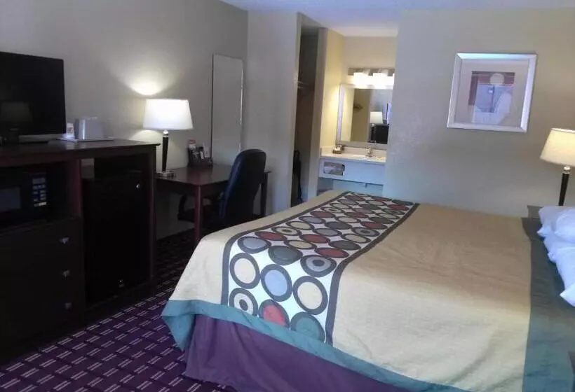 キングサイズベッドのスイートルーム, Super 8 By Wyndham Kerrville Tx