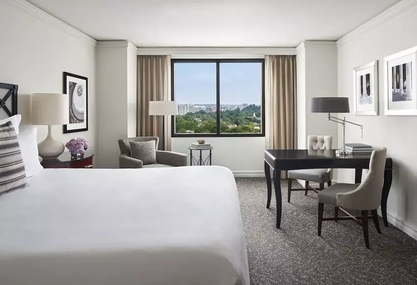 اتاق پرمیوم, The Ritzcarlton, Pentagon City