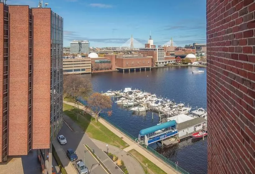 اتاق استاندارد با 2 تخت دوبل, The Royal Sonesta Boston