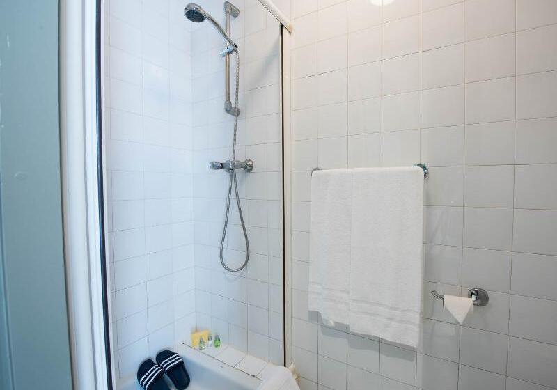 اتاق استاندارد با تخت بزرگ, Wyndham Riverfront