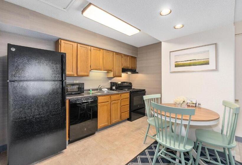 استودیو استاندارد با تخت کینگ, Residences At Daniel Webster