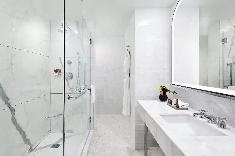 Standard-huone King-vuode, The Luxury Collection Hotel Manhattan Midtown