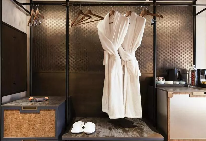 اتاق استاندارد با 2 تخت دوبل, Hilton Stamford Hotel & Executive Meeting Center