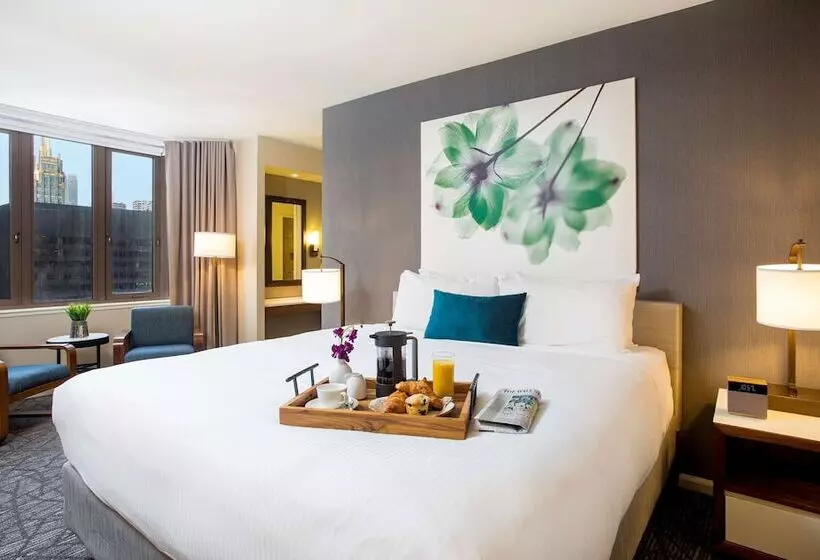 キングサイズベッドのスイートルーム, Fairmont Chicago Millennium Park