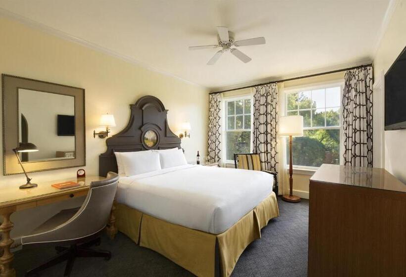 キングサイズベッドのスタンダードルーム, Fairmont Sonoma Mission Inn & Spa