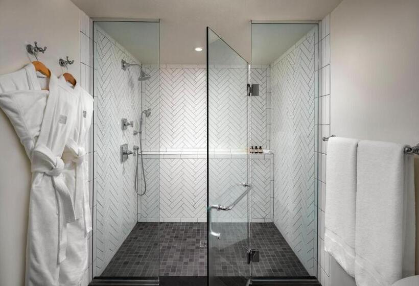 ガーデンビューデラックスルーム, Fairmont Sonoma Mission Inn & Spa