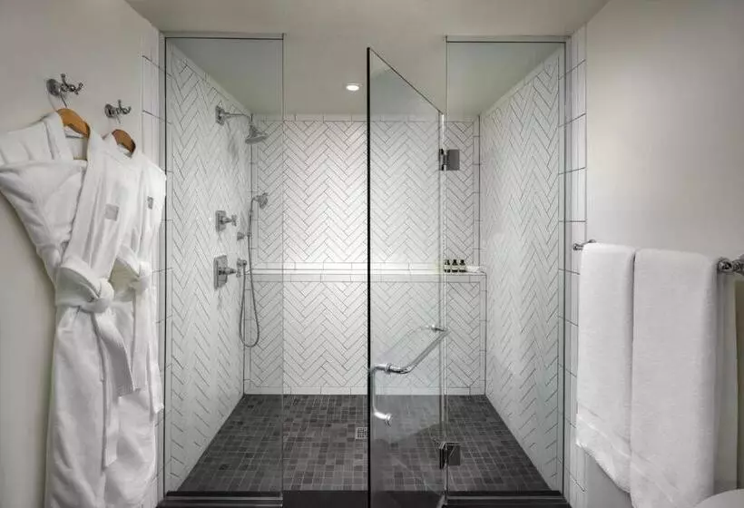 اتاق لوکس با تخت دو نفره بزرگ, Fairmont Sonoma Mission Inn & Spa