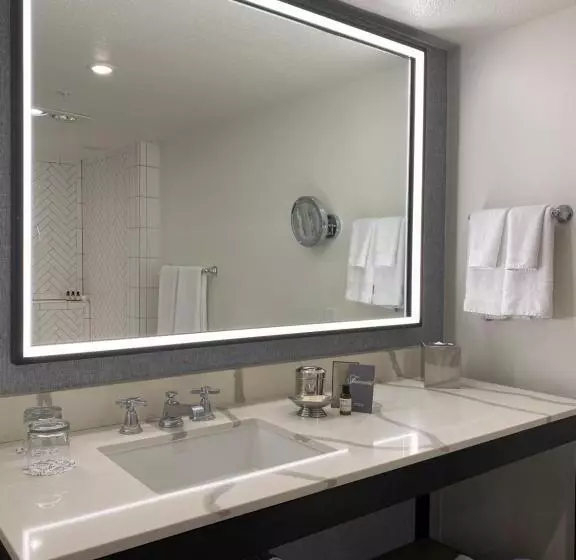 اتاق لوکس با تخت دو نفره بزرگ, Fairmont Sonoma Mission Inn & Spa