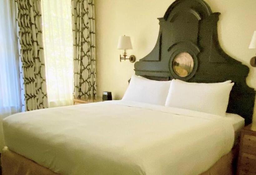 キングサイズベッドのスイートルーム, Fairmont Sonoma Mission Inn & Spa