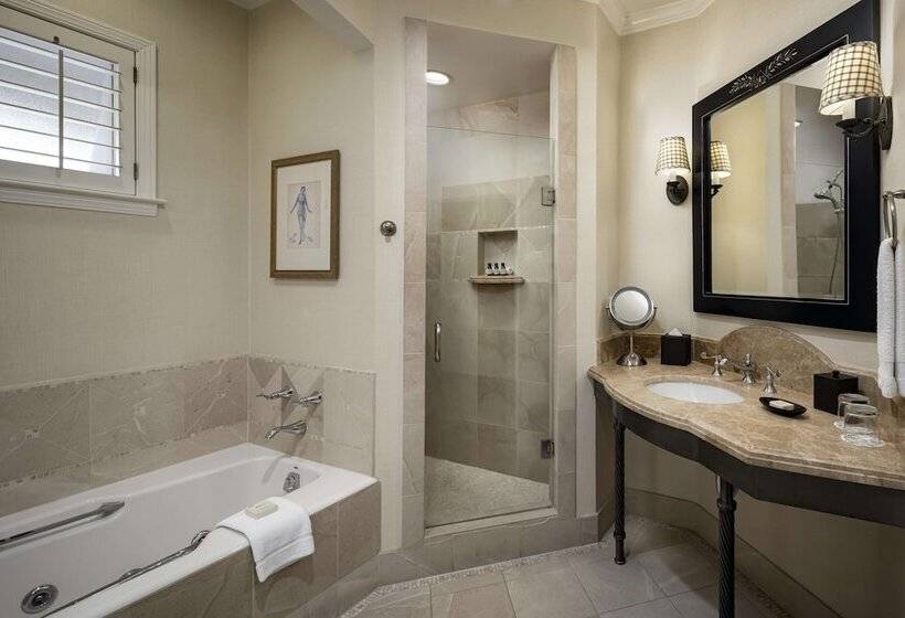 キングサイズベッドのスイートルーム, Fairmont Sonoma Mission Inn & Spa