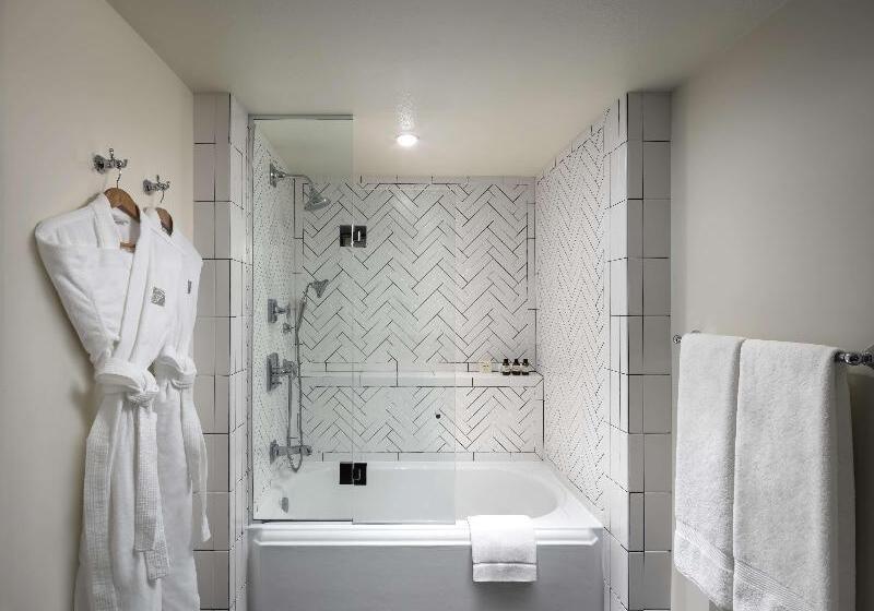 キングサイズベッドのデラックスルーム, Fairmont Sonoma Mission Inn & Spa