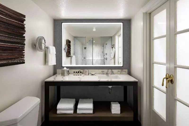 اتاق لوکس با تخت بزرگ, Fairmont Sonoma Mission Inn & Spa