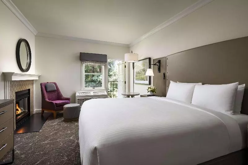 اتاق لوکس با تخت دو نفره بزرگ, Fairmont Sonoma Mission Inn & Spa