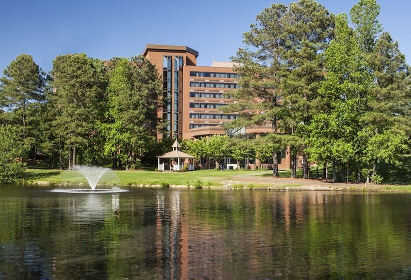 스탠다드 룸 더블 침대, Four Points By Sheraton Richmond