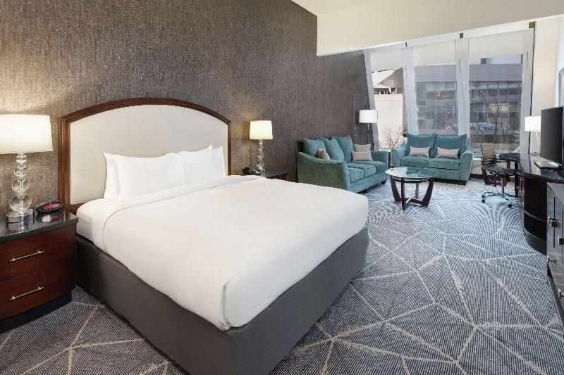 إستوديو قياسى سرير كينج, Hilton Atlanta