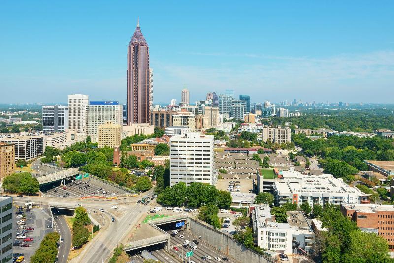 إستوديو ديلوكس, Hilton Atlanta