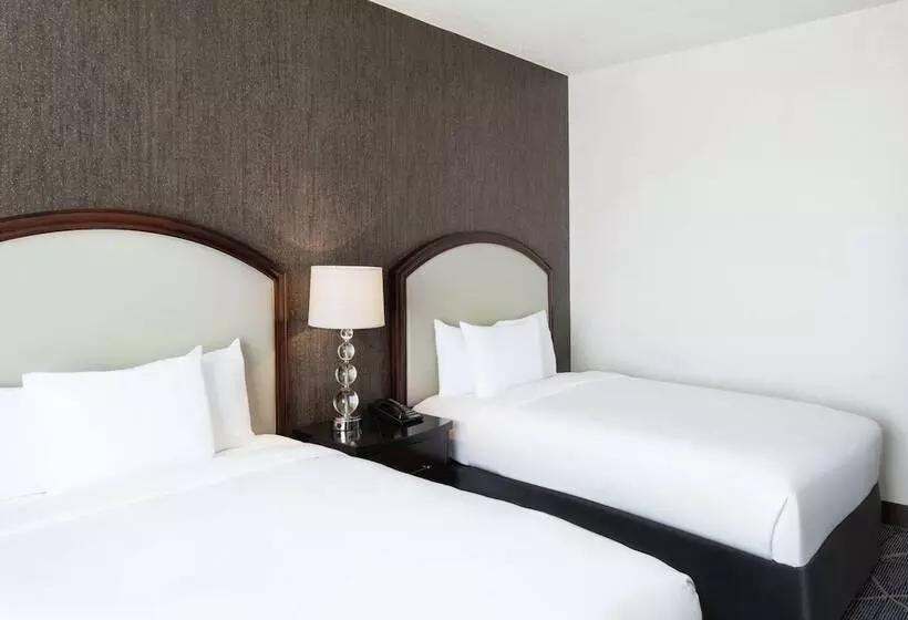 Standard-huone 2 Parivuodetta, Hilton Atlanta