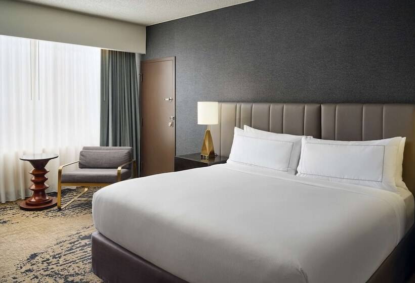 إستوديو ديلوكس, Hilton Atlanta