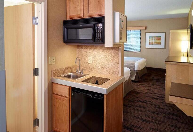 标准工作室, Livinn Hotel Cincinnati North/ Sharonville