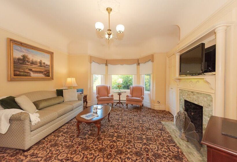 סוויטת 2 חדרי שינה, Stanyan Park