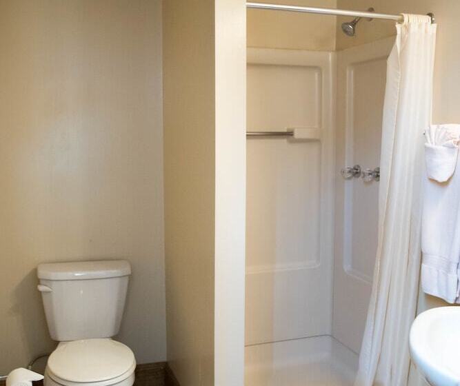 اتاق استاندارد, Teller House