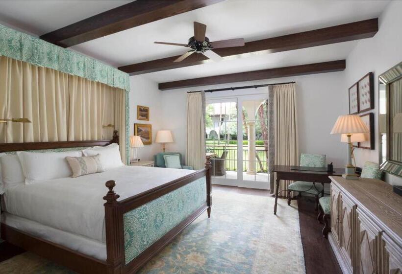 스탠다드 룸 킹사이즈 침대, The Cloister