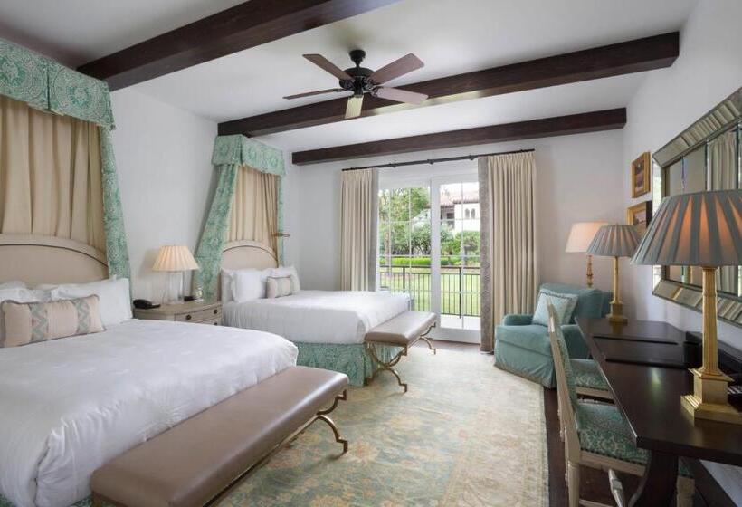 스탠다드 룸, The Cloister