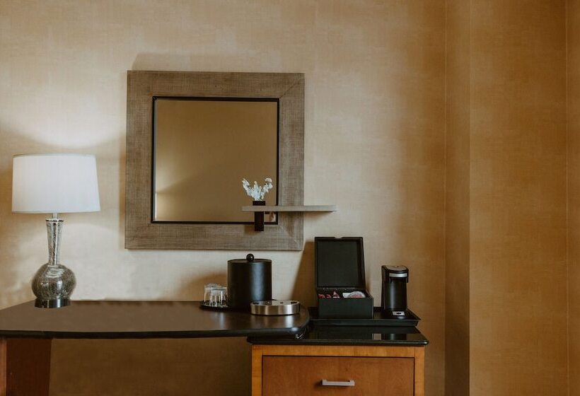 חדר סטנדרט שתי מיטות זוגיות, The Lincoln Marriott Cornhusker