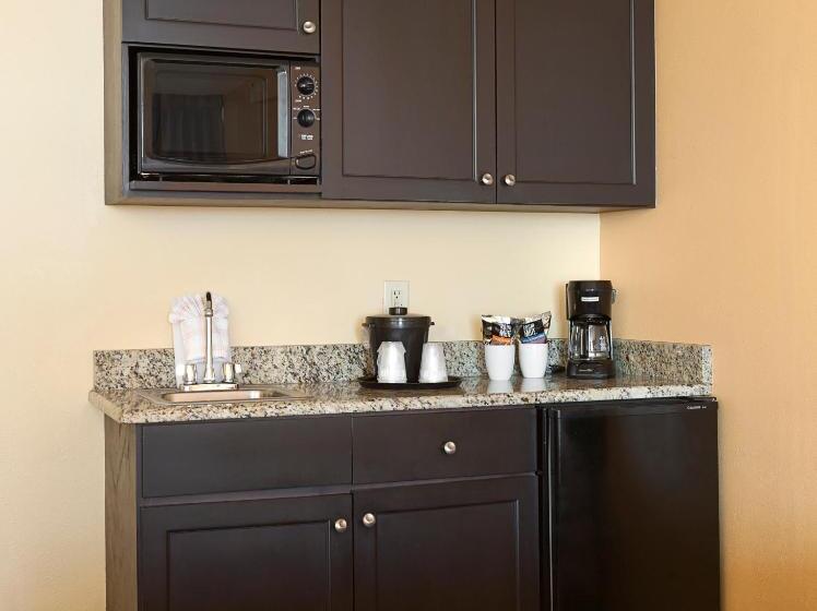 חדר סטנדרט שתי מיטות זוגיות, Landmark Resort