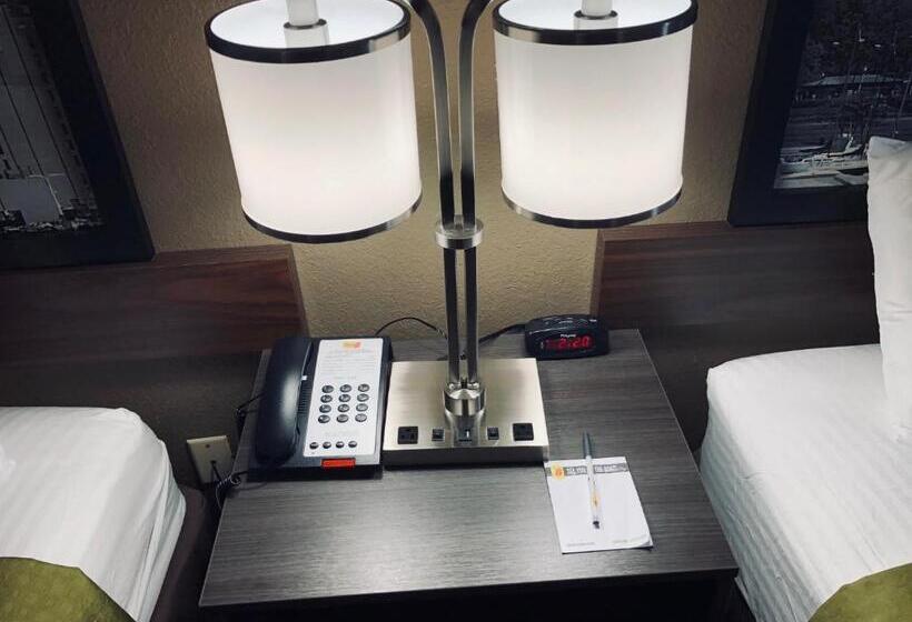 デラックスルーム, Super 8 By Wyndham Peru Starved Rock State Park