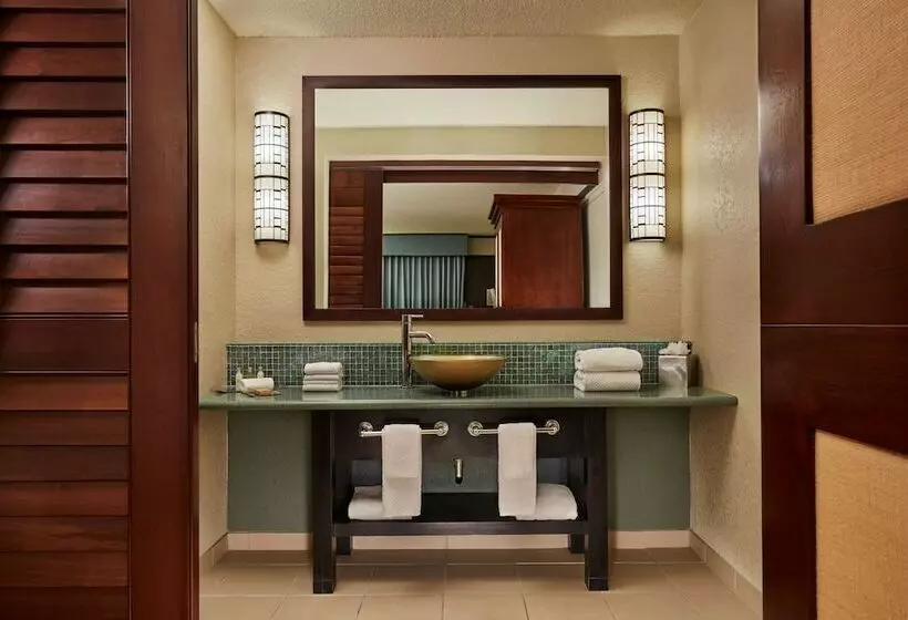 ２ダブルベッドのスタンダードルーム, Doubletree By Hilton Hotel Orlando At Seaworld