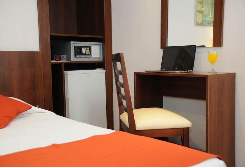 اتاق سوپریور, California