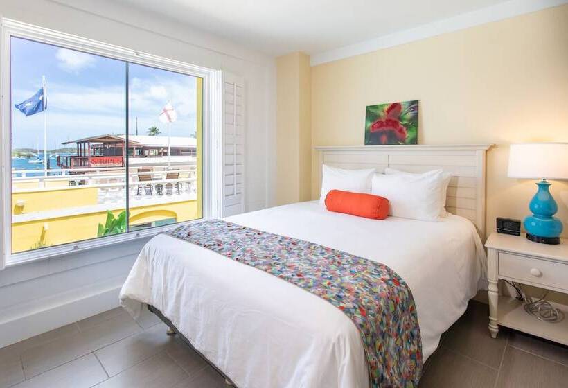 اتاق سوپریور با چشمانداز, Caravelle