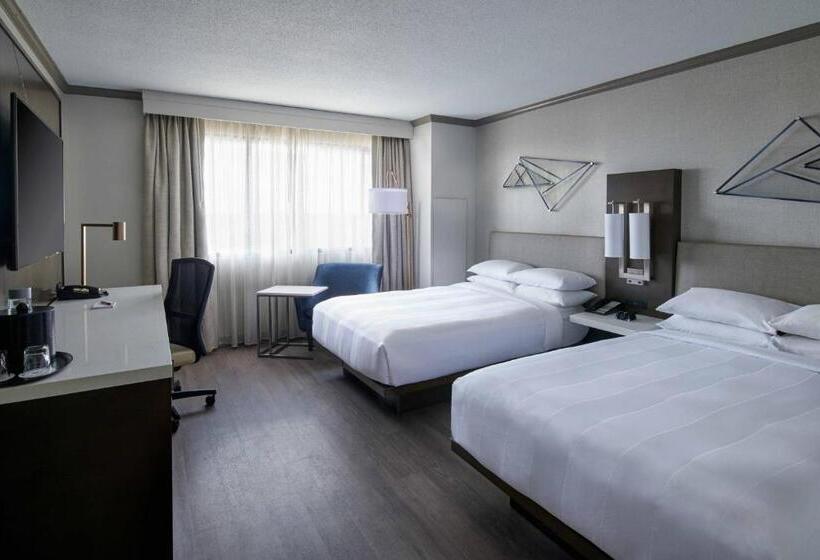 Номер Стандарт 2 Двуспальные Кровати, Detroit Marriott Troy